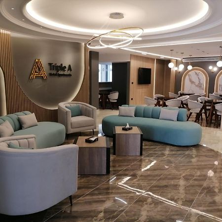 Triple A Hotel Suites Amman Exteriör bild